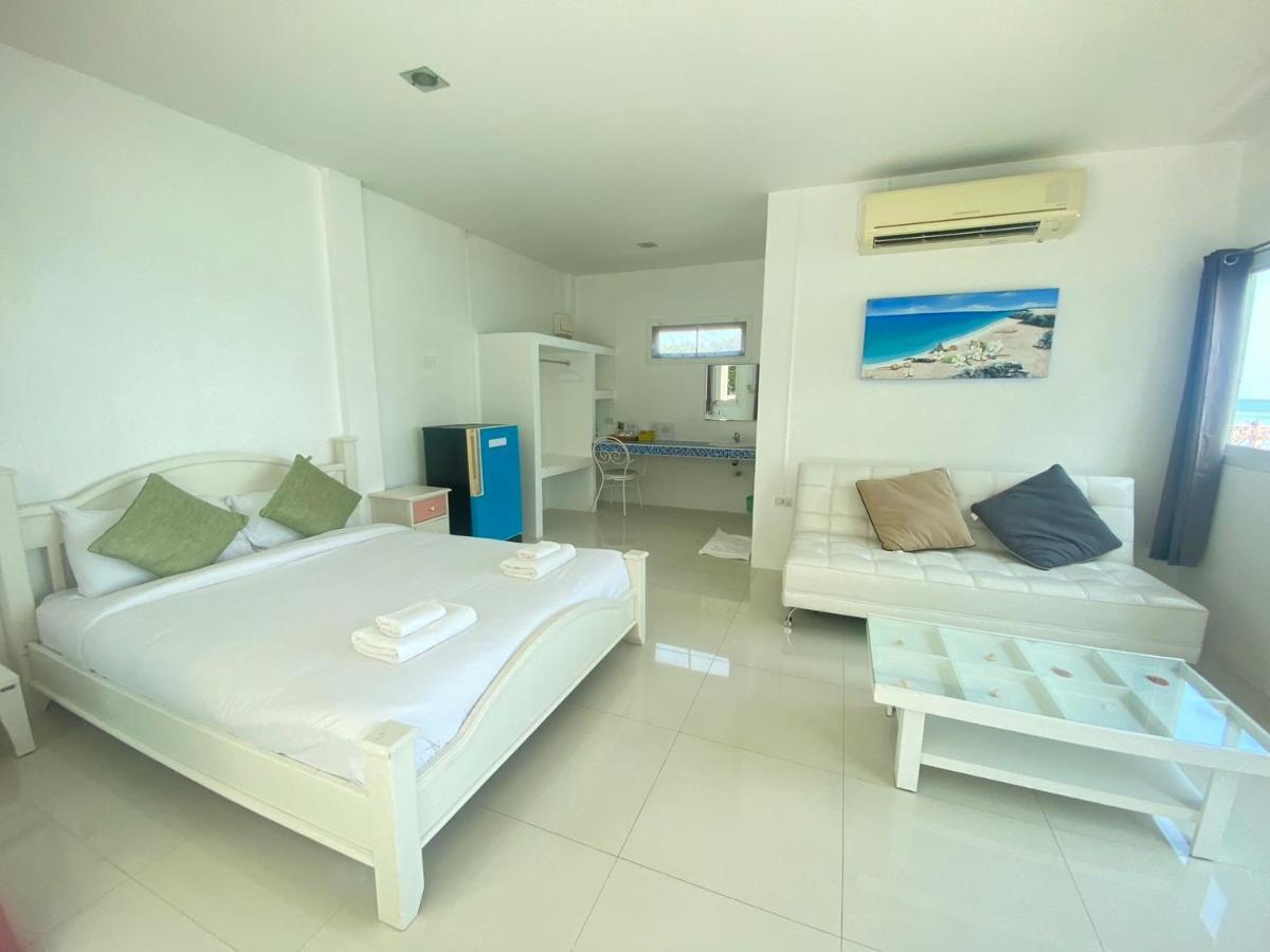 Issara Beach Resort Sichon Extérieur photo
